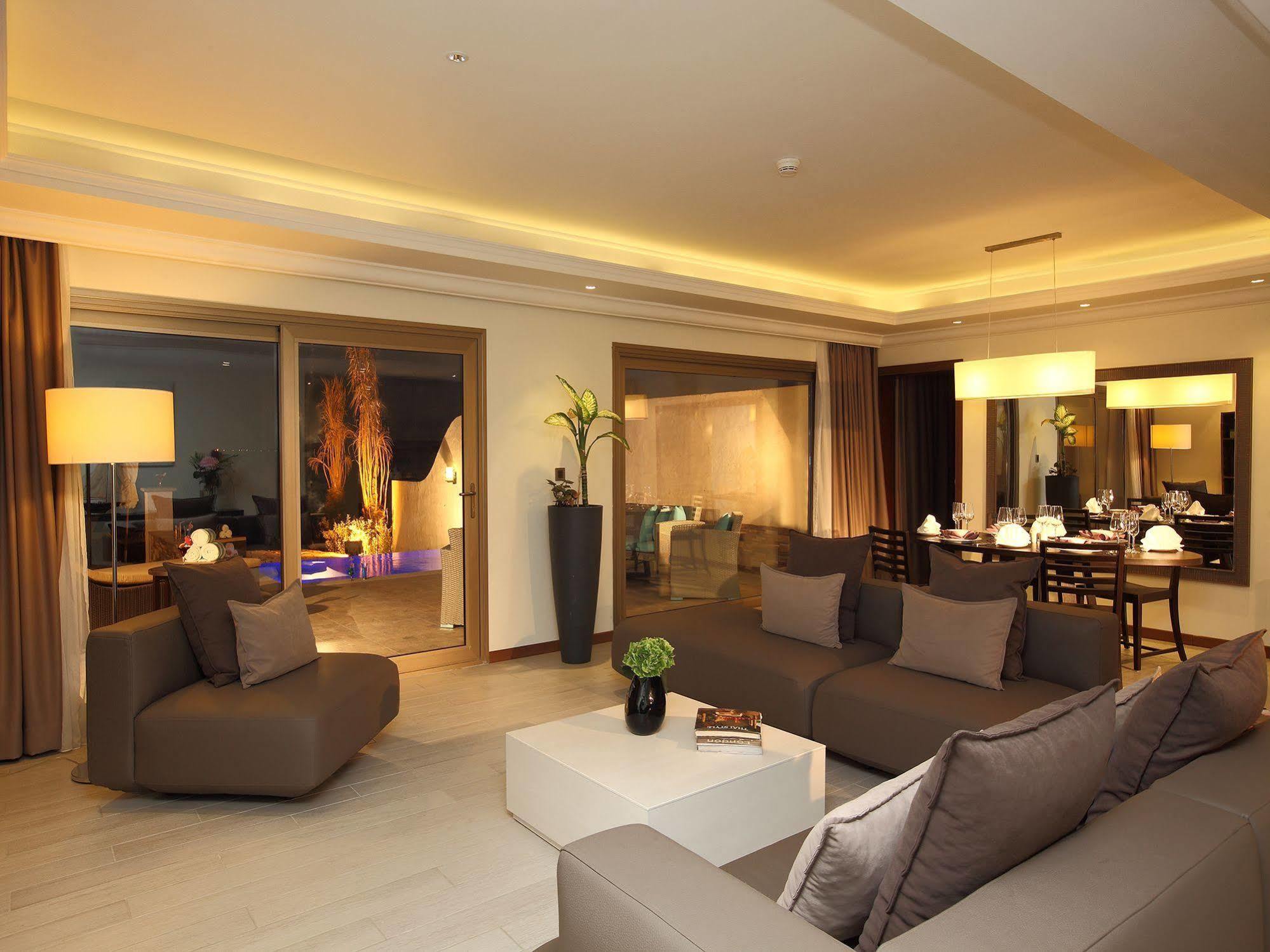 Golden Tulip Dana Bay Resort Dhahran Exterior foto